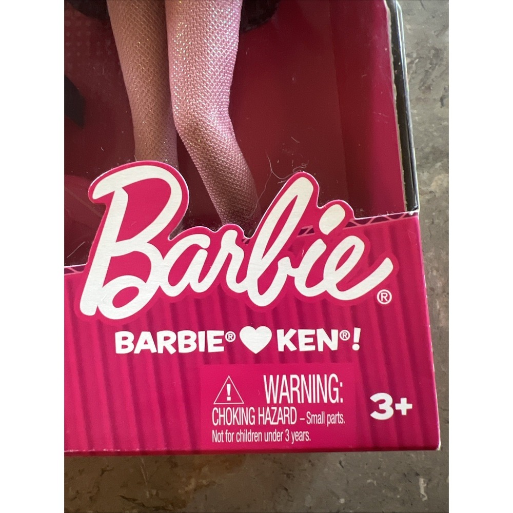 2009 Barbie Loves Ken Toy Story 3 Doll with Ken Keychain - Picture 3 of 8